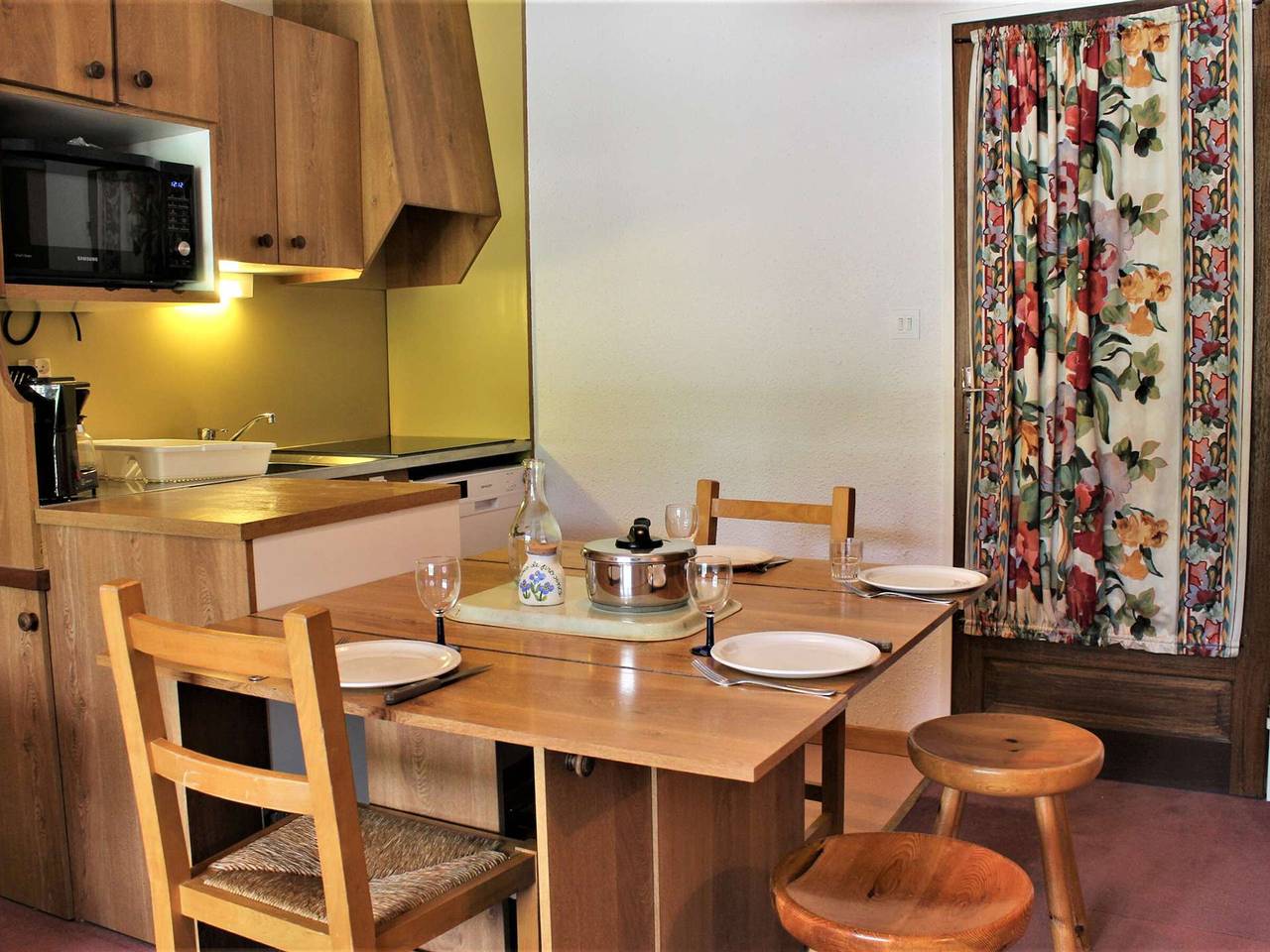 Appartement entier, Appartement cosy 2 pièces, 6 couchages, pied des pistes, Risoul 1850 in Station de Risoul, Risoul