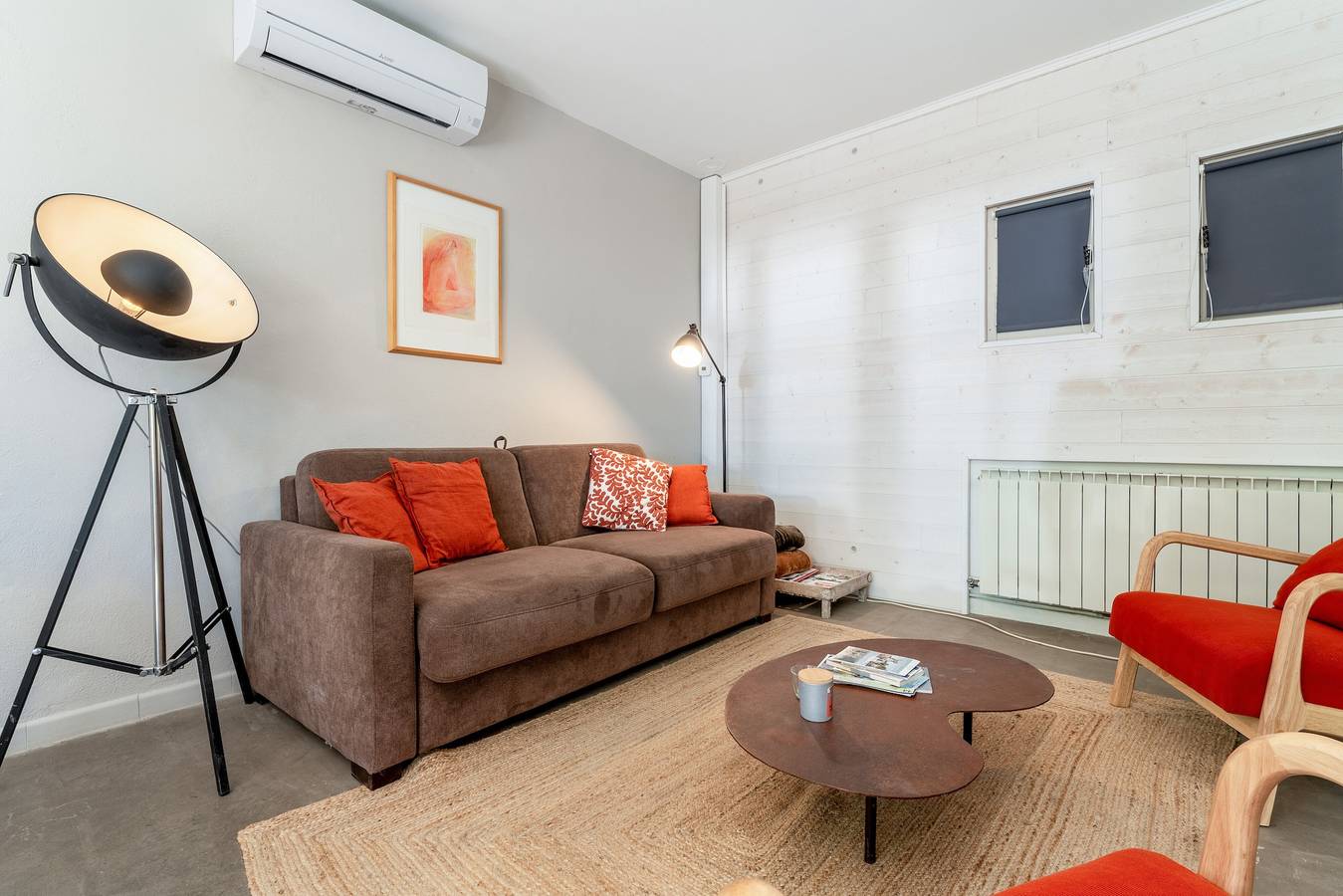 Holiday Home 'Renoir - Mas De Rey' with Private Terrace, Shared Garden and Wi-Fi in Arpaillargues-et-Aureillac, Nimes region