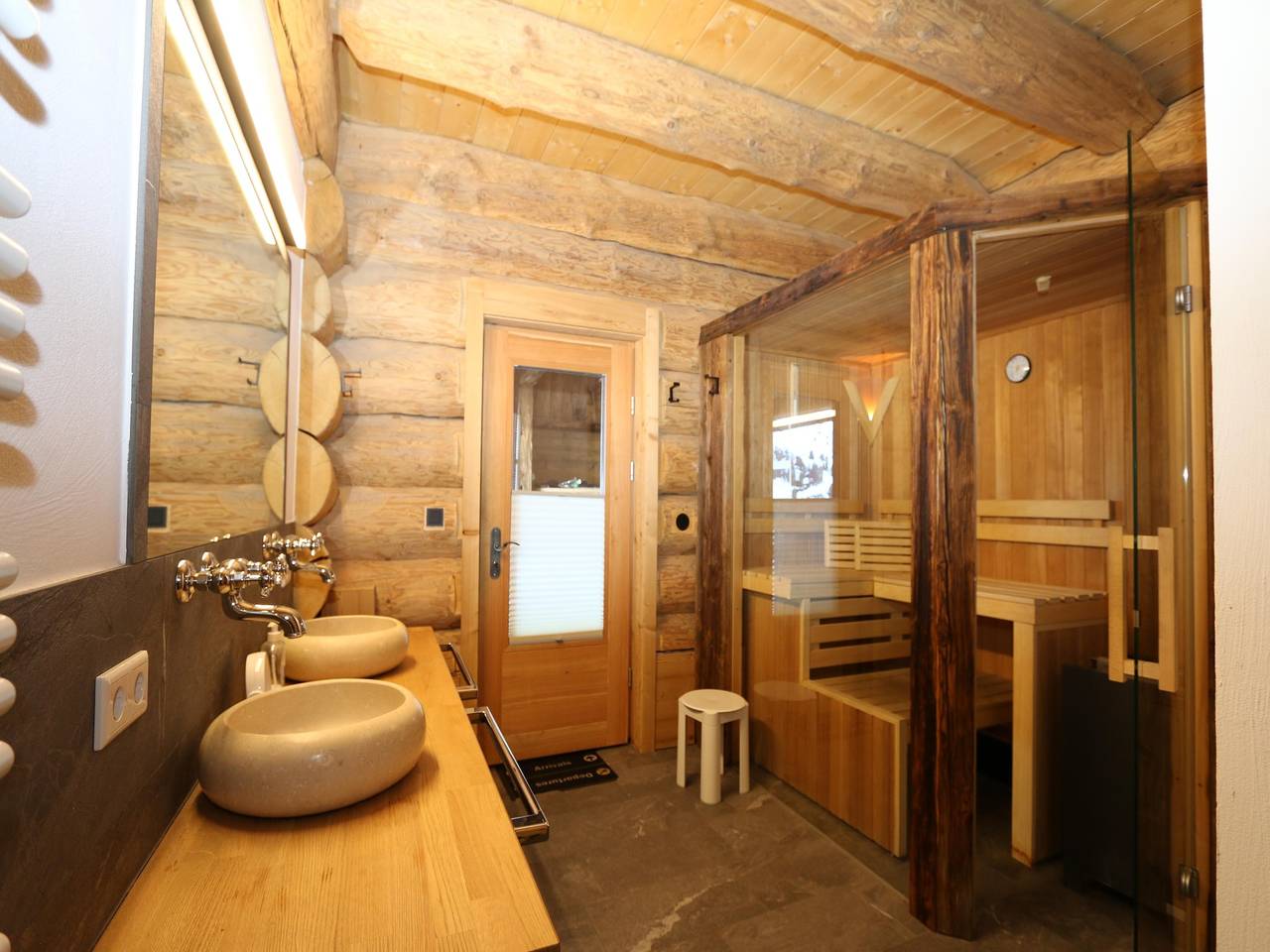 Chalet in Wildkogel met Ski-in/Ski-out in Bramberg am Wildkogel, Kitzbüheler Alpen