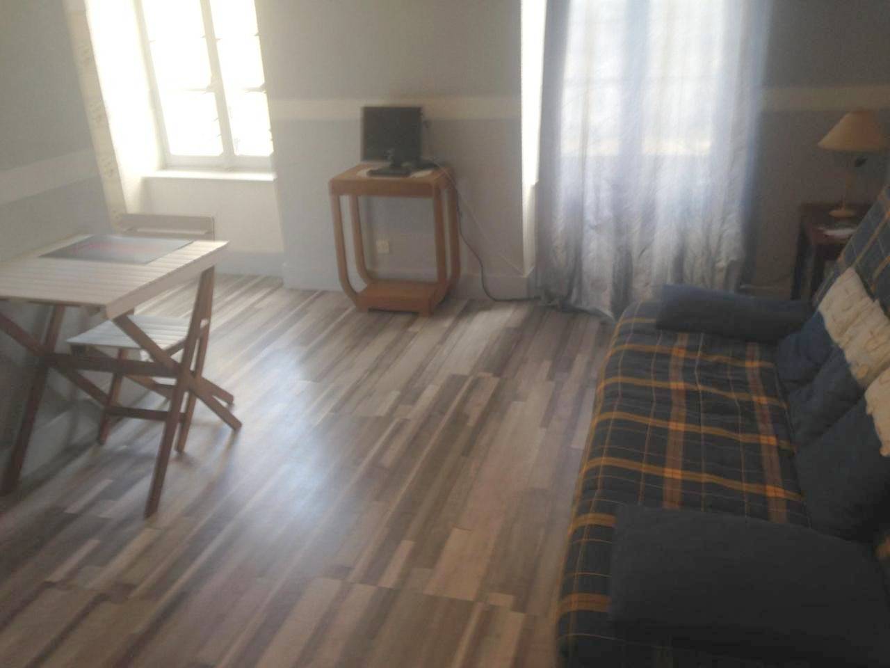 Appartement entier, Studio Plaisance in Contrexéville, Neufchâteau