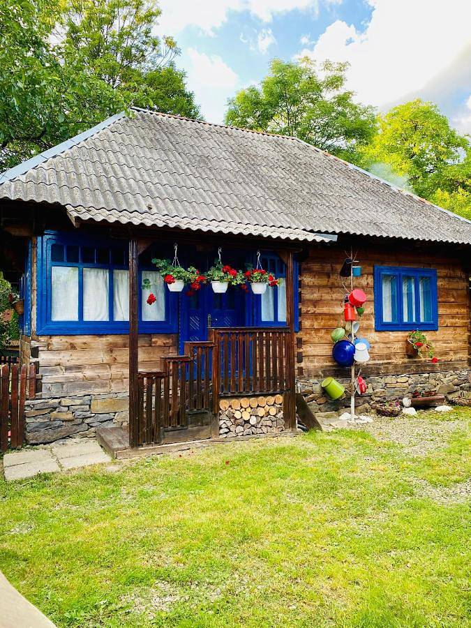 Gîte pour 6 personnes, avec Jardin et Vue dans Breb
