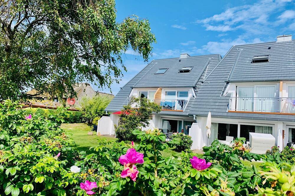 Haus Stübbe beim Dorfteich in Wenningstedt, Sylt