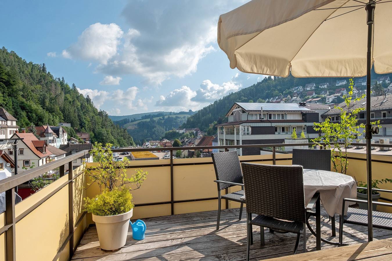Ganze Wohnung, Ferienwohnung 'Reinhardt' mit Privatterrasse und Wi-Fi in Triberg, Südschwarzwald