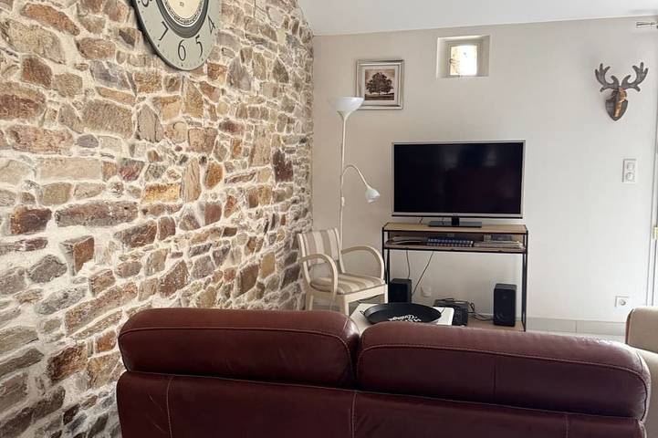 Gîte pour 4 personnes, avec Jacuzzi ainsi que Terrasse et Jardin à Port-Saint-Père - 4