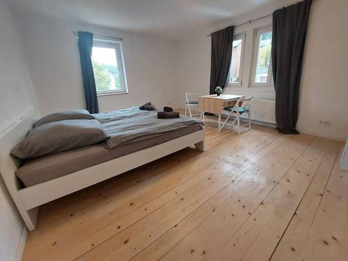 Ferienwohnung für 6 Personen, mit Balkon und Terrasse sowie Ausblick in Siegen - 3