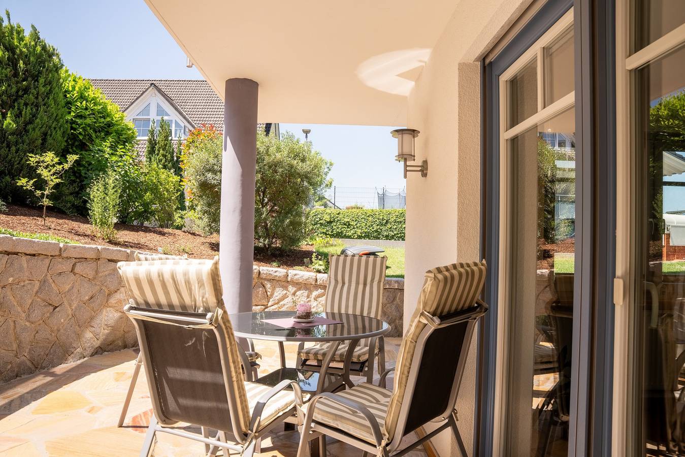 Appartement entier, Appartement Ursel avec terrasse privée in Kappelrodeck, Forêt-Noire centrale