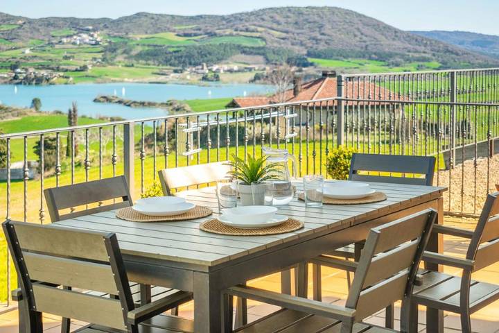 Casa rural para 14 personas, con jardín y terraza, Se admiten mascotas en Tierra Estella - 4