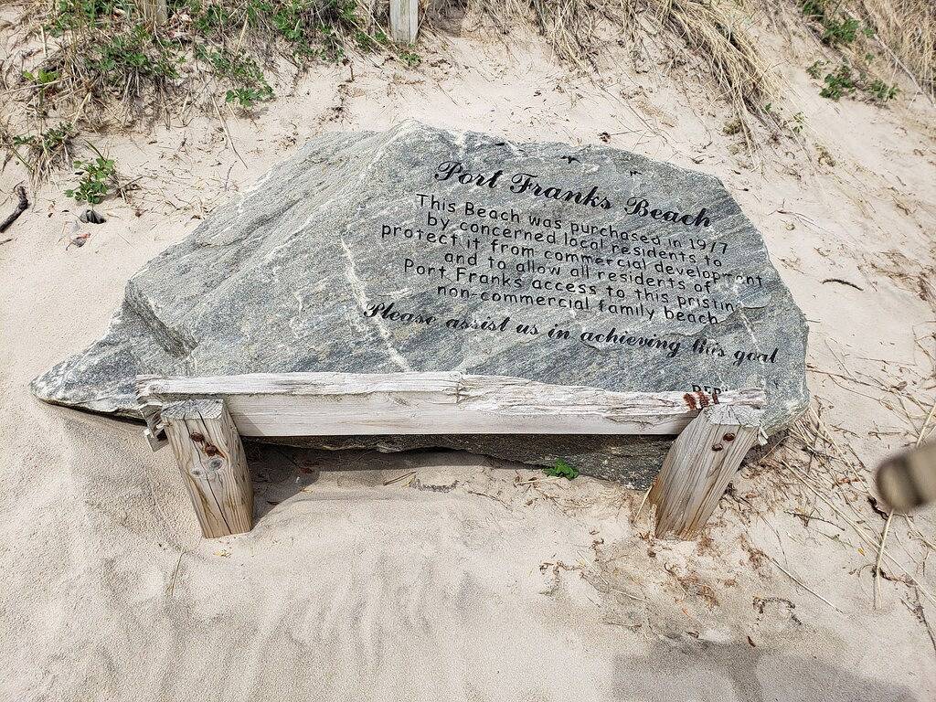 Luxury Riverside Cottage - Come and enjoy our Shack on the River! in Lambton County