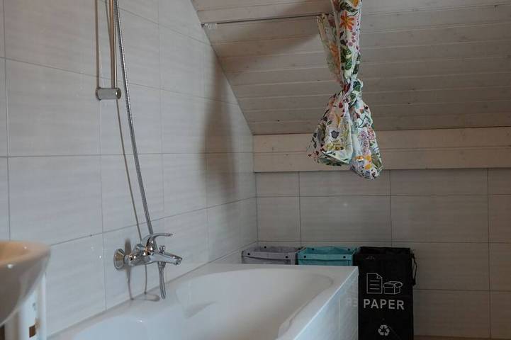 Ganze Wohnung, Delightful 1-bedroom apartment in Safenwil perfect for your stay in Safenwil, Aargau-Basel