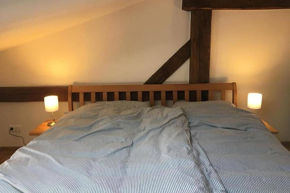 Entire apartment, Living in a historic ambience right next to the Weißachauen nature reserve in Kreuth, Spitzingsee