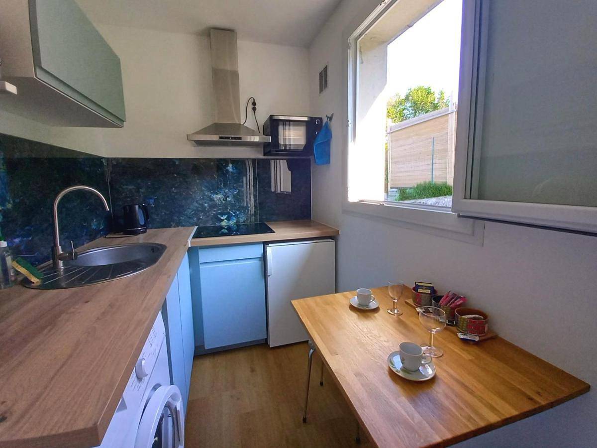 Appartement entier, Les Falaises, en plein cœur de Binic in Binic, Côte de Goëlo