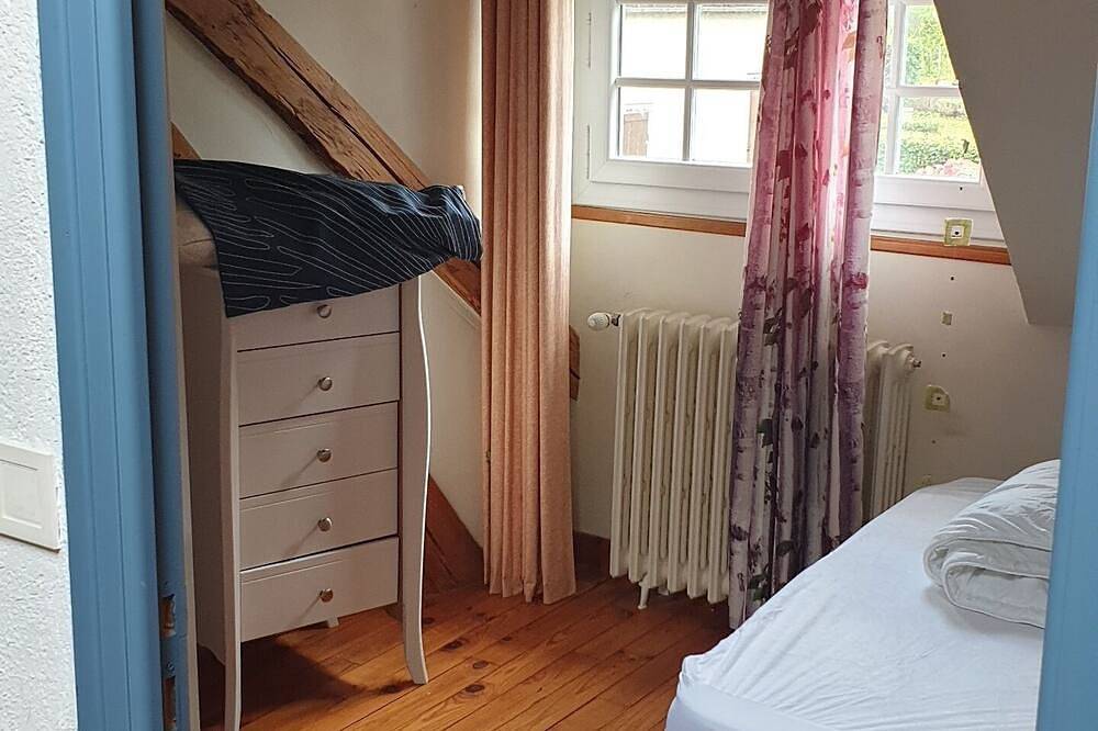 Maison de village avec grand jardin à 1h de Paris/ Private Family village house in Mareuil-la-Motte, Oise