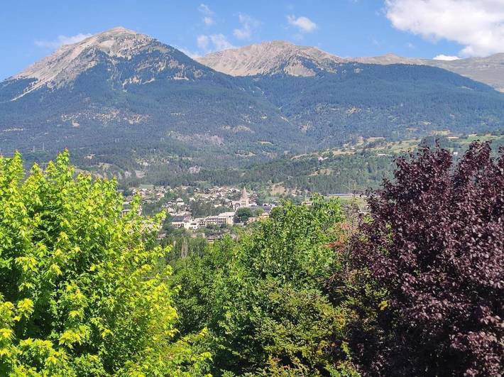 Gîte pour 4 personnes, avec jardin et vue à Embrun - 2