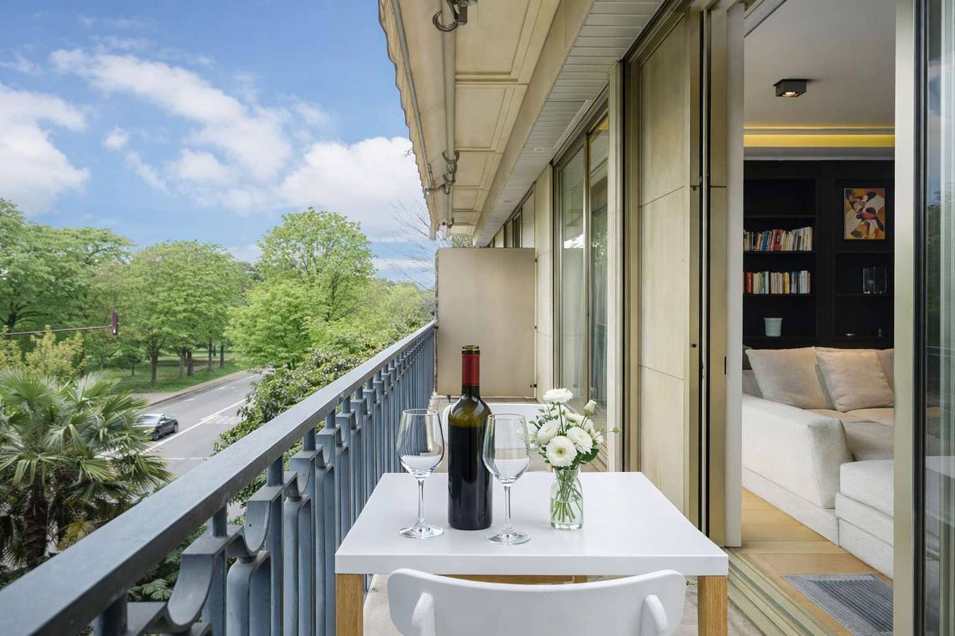 Appartement entier, Superb 2 bdr apartment Terrace Neuilly-sur-Seine in Neuilly-sur-Seine, Hauts-de-Seine