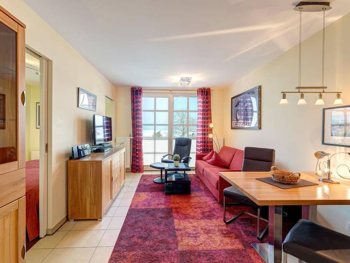 Apartamento de vacaciones para 2 personas, con balcón y vistas al lago además de vistas y sauna - 1
