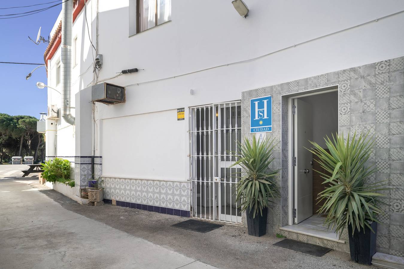 Room '107' with Wi-Fi and Air Conditioning in Barrio Nuevo, Conil de la Frontera