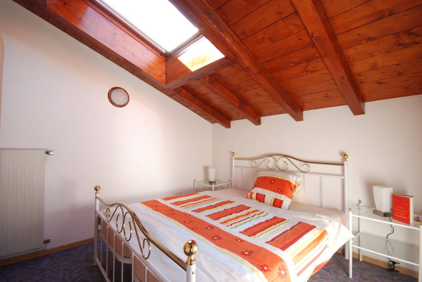 Entire holiday apartment, Goia in Gambarogno, Lake Maggiore (Switzerland)