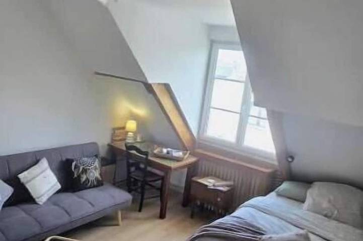 Apartamento entero, Cosy studio with garden in Saint-Pierre-des-Corps, near train station and Tours in Saint-Pierre-des-Corps, Región de Tours