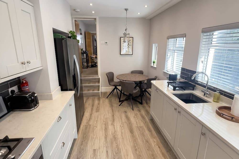 Appartement entier, Bright 2-Bed Garden Flat, Central Guildford in Guildford, Surrey
