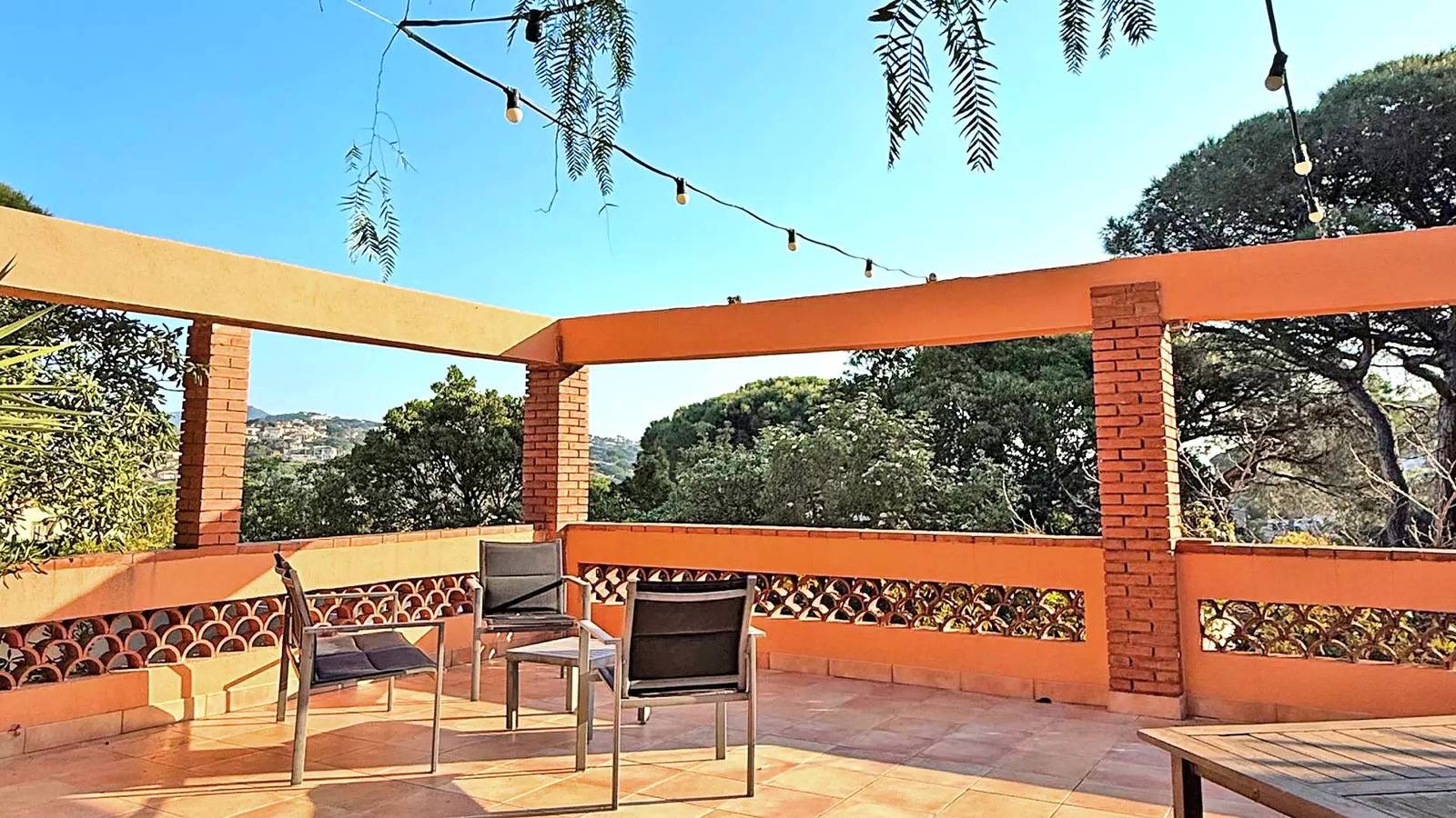 Ganze Wohnung, Ferienwohnung T3 - Garten - Privater Pool - Klimaanlage - Wifi - Semaphore - Sainte Maxime in Sainte-Maxime, Mittelmeerküste (Frankreich)