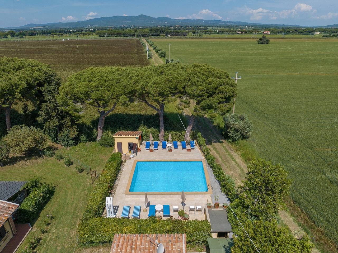 Ganzes Studio, Studio „Podere Nuti – Monolocale L’Eccezione“ mit Gemeinschaftspool und Klimaanlage in Mazzanta, Etruskische Küste