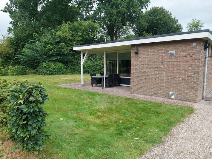 Ferienhaus für 4 Personen, mit Terrasse und Garten - 1
