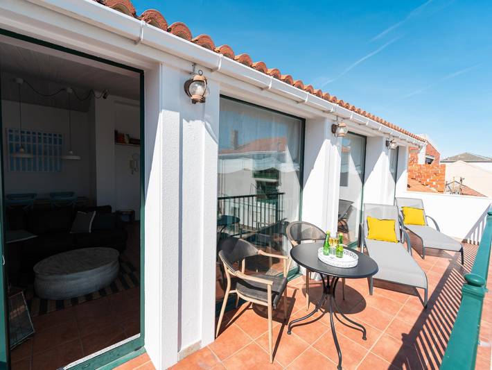 Apartamento de vacaciones para 8 personas, con balcón y jardín - 1