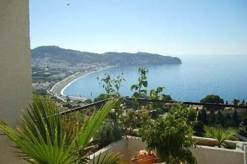 Fantástica casa unifamiliar con Gr. Sur Terrazas + vistas impresionantes in La Herradura, Almuñecar