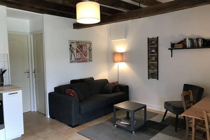 Gîte pour 4 personnes, avec piscine et jardin à Chalais (Aquitaine) - 3