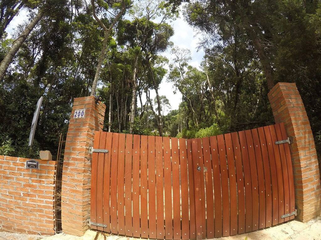 Charming Chalet-1,5 km Zentrum, 3 Schlafzimmer, 10 Personen
Spektakuläre Aussicht auf die Berge! in Monte Verde, Minas Gerais