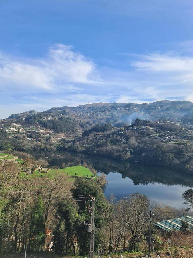 Location de vacances pour 6 personnes, avec vue ainsi que piscine et terrasse, animaux acceptés dans Rio Caldo - 2