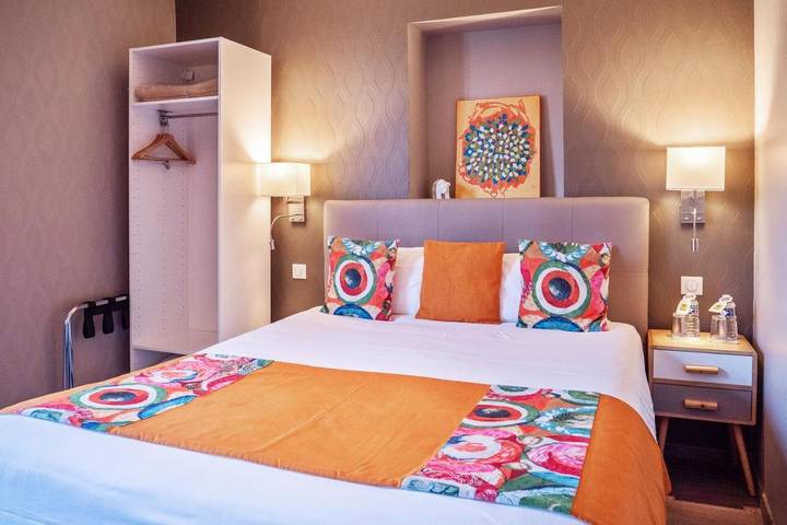 Hôtel pour 3 personnes, avec jardin à Thiron-Gardais - 3