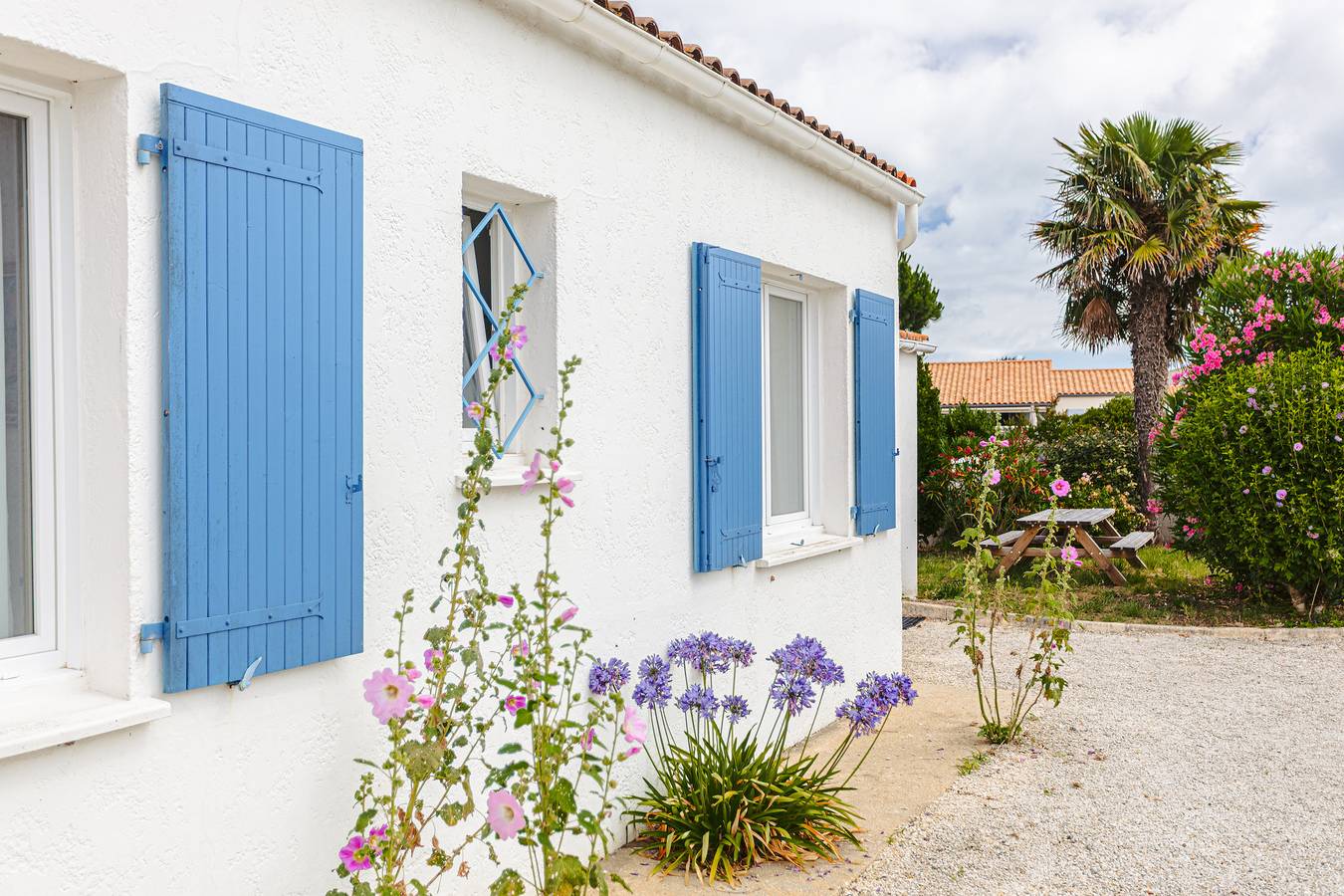 Chambre d'hôtes 'La Brée Les Bains' avec terrasse partagée, jardin partagé et Wi-Fi in La Brée-les-Bains, Côte de Beauté