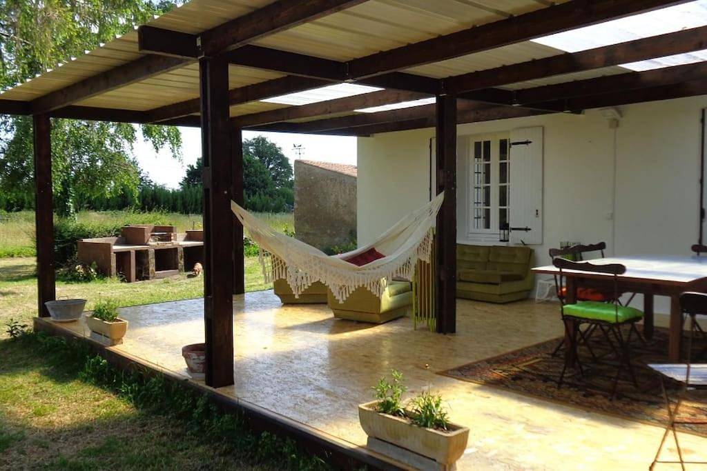 Maison indépendante sur grand terrain clos in Thénezay, Deux-Sèvres