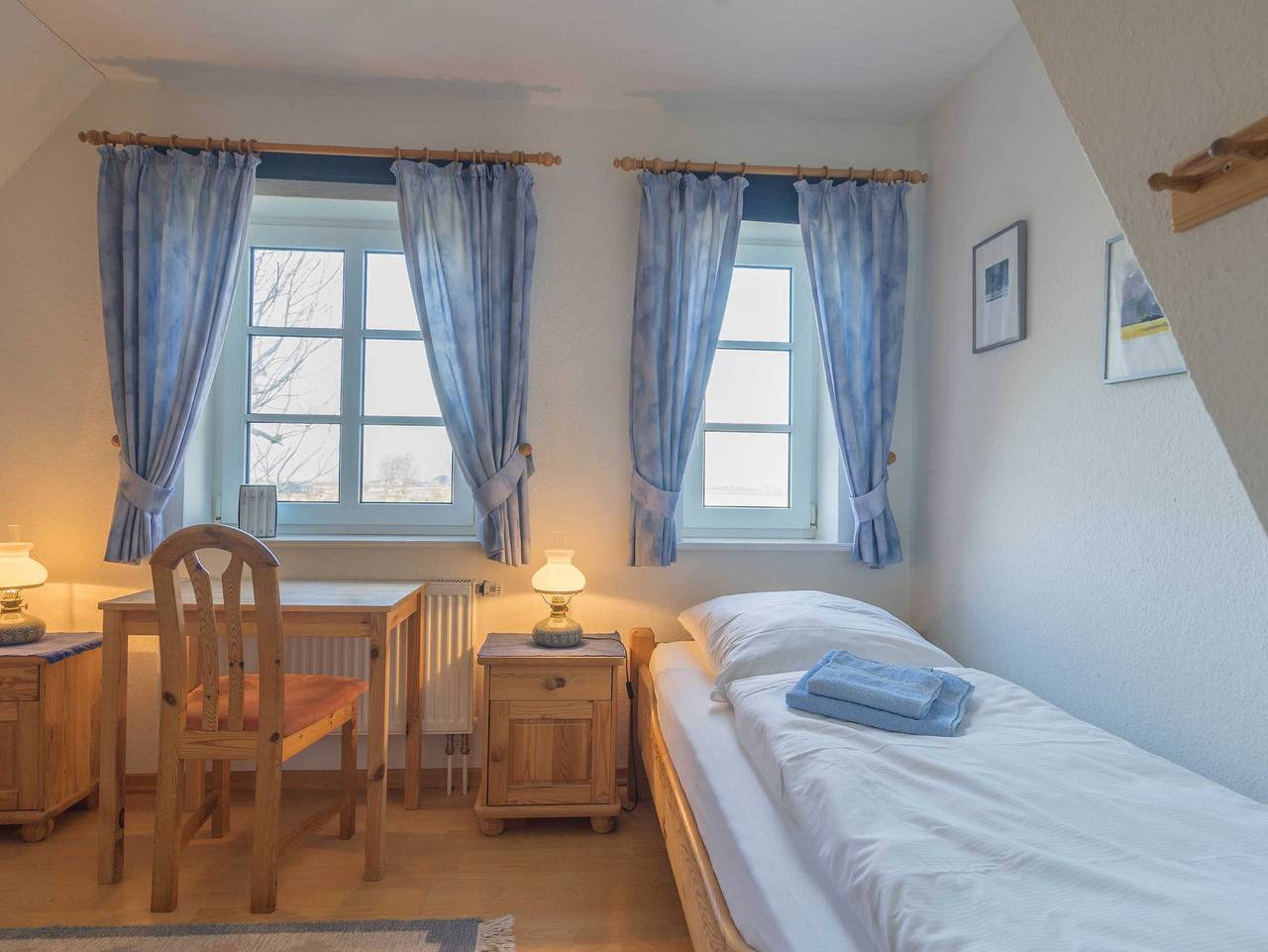 Friesenhaushälfte Süderoog - Ferienhaus Süderoog in Nordstrand (Gemeinde), Nordseeküste