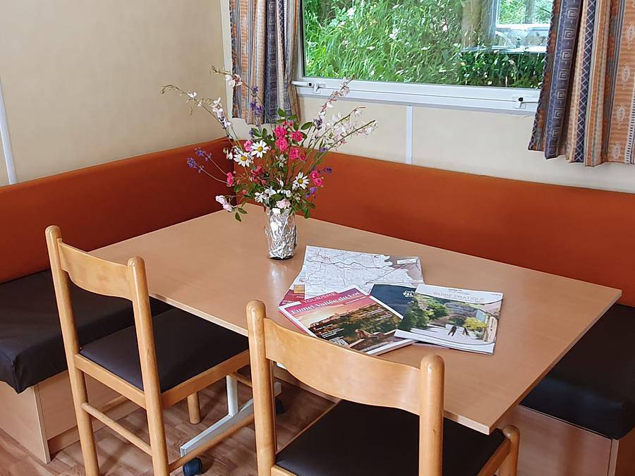 Camping La Bastide - Mobilhome 5 personnes - 2 chambres 5 couchages avec sanitaires - 23 à 29 m² in Villefranche-du-Périgord, Périgord Noir