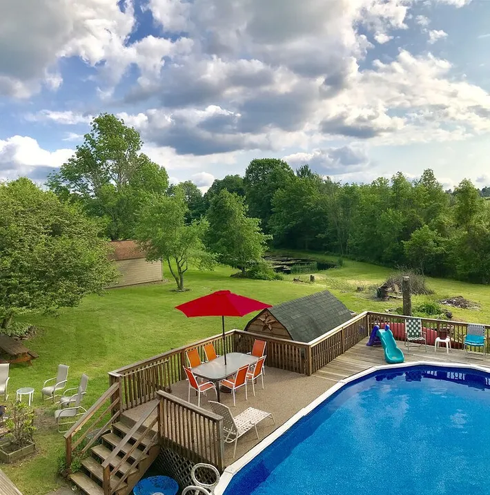 Vacation apartment for 5 people, with terrace and yard as well as pool - 1