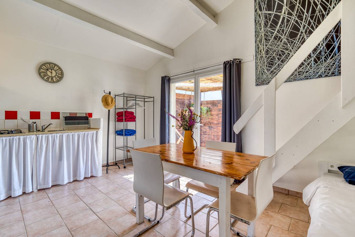 'Mas Des Cypres - Mazet 5' avec terrasse privée, jardin partagé et Wi-Fi in Saintes-Maries-de-la-Mer, Côte méditerranéenne (France)