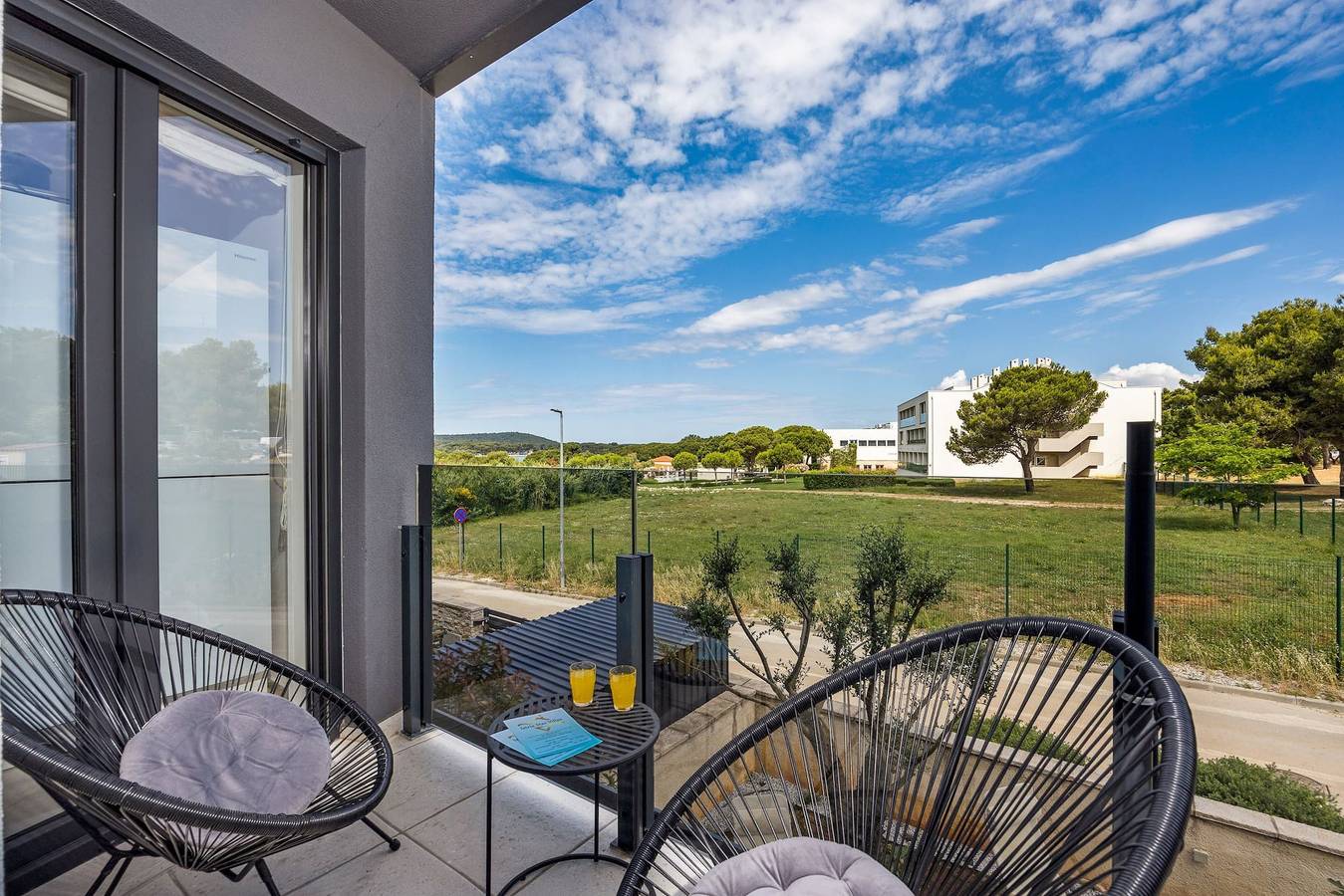 Ganze Wohnung, Medulin Beach Apartment with Sea View (4+2) in Medulin Stadt, Medulin