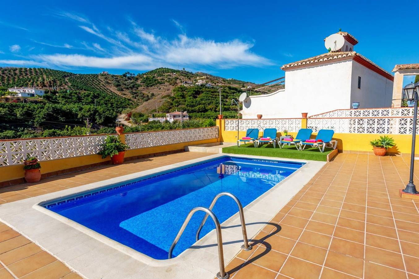 Villa Maria Gomez in Nerja, Costa del Sol