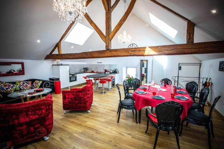 Location de vacances pour 6 personnes, avec Terrasse et Sauna dans Le Mesnil-sur-Oger