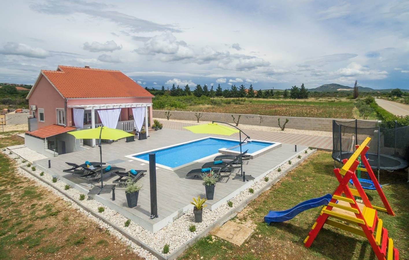 Beautiful villa Maris with pool in Grad Benkovac, Zadar