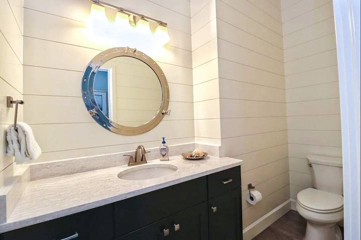 Vacation rental for 16 people, with terrace and pool in New Smyrna Beach