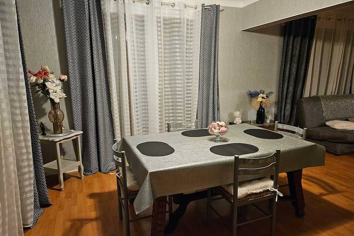 Ferienwohnung für 4 Personen, mit Balkon in Metz