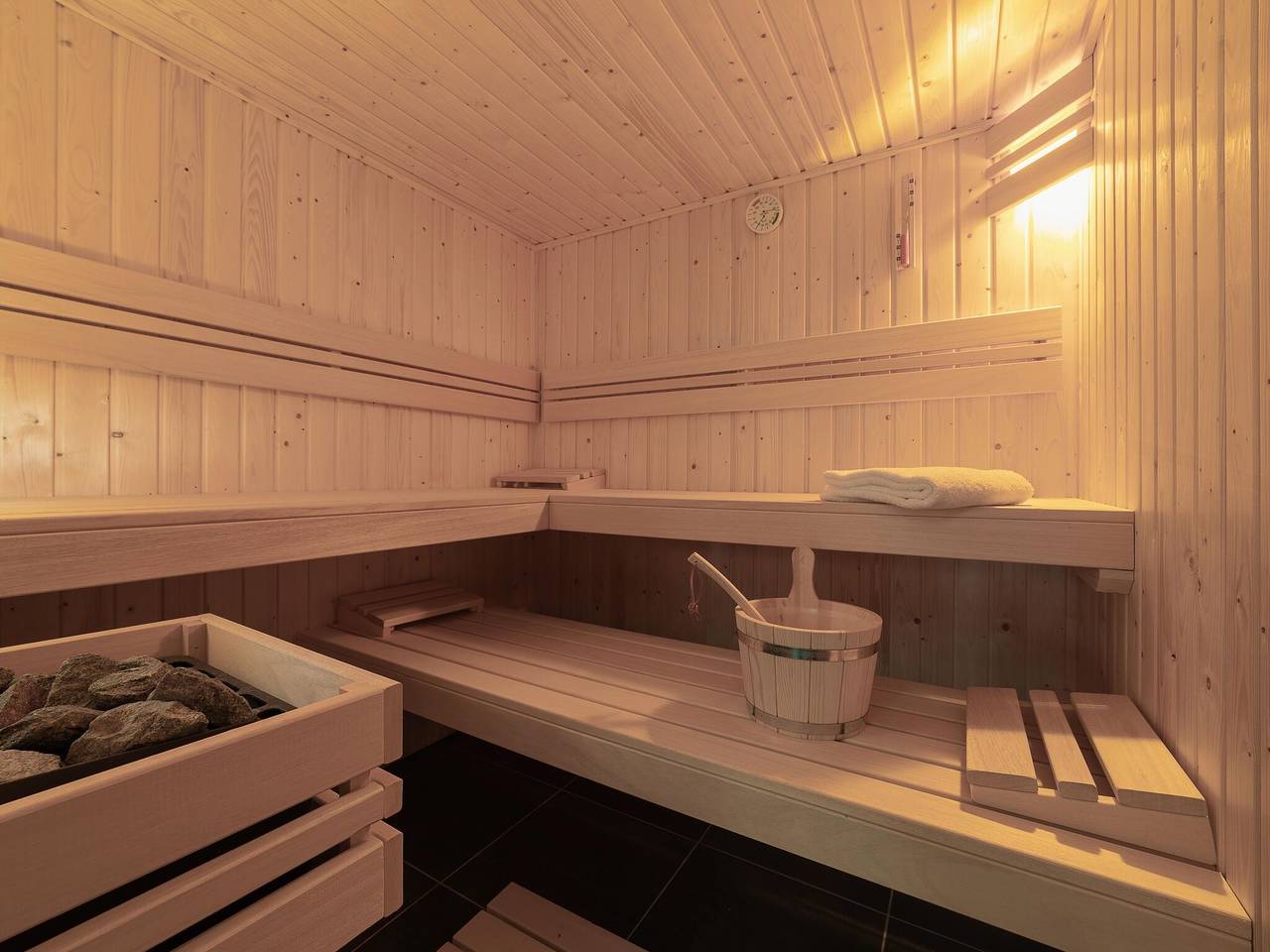 Ganze Wohnung, Wohnung in Colijnsplaat am See mit Sauna in Colijnsplaat, Zeeuwse Kust