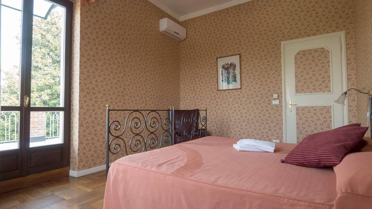 Villa Cornarea in Canale, Provincia di Cuneo