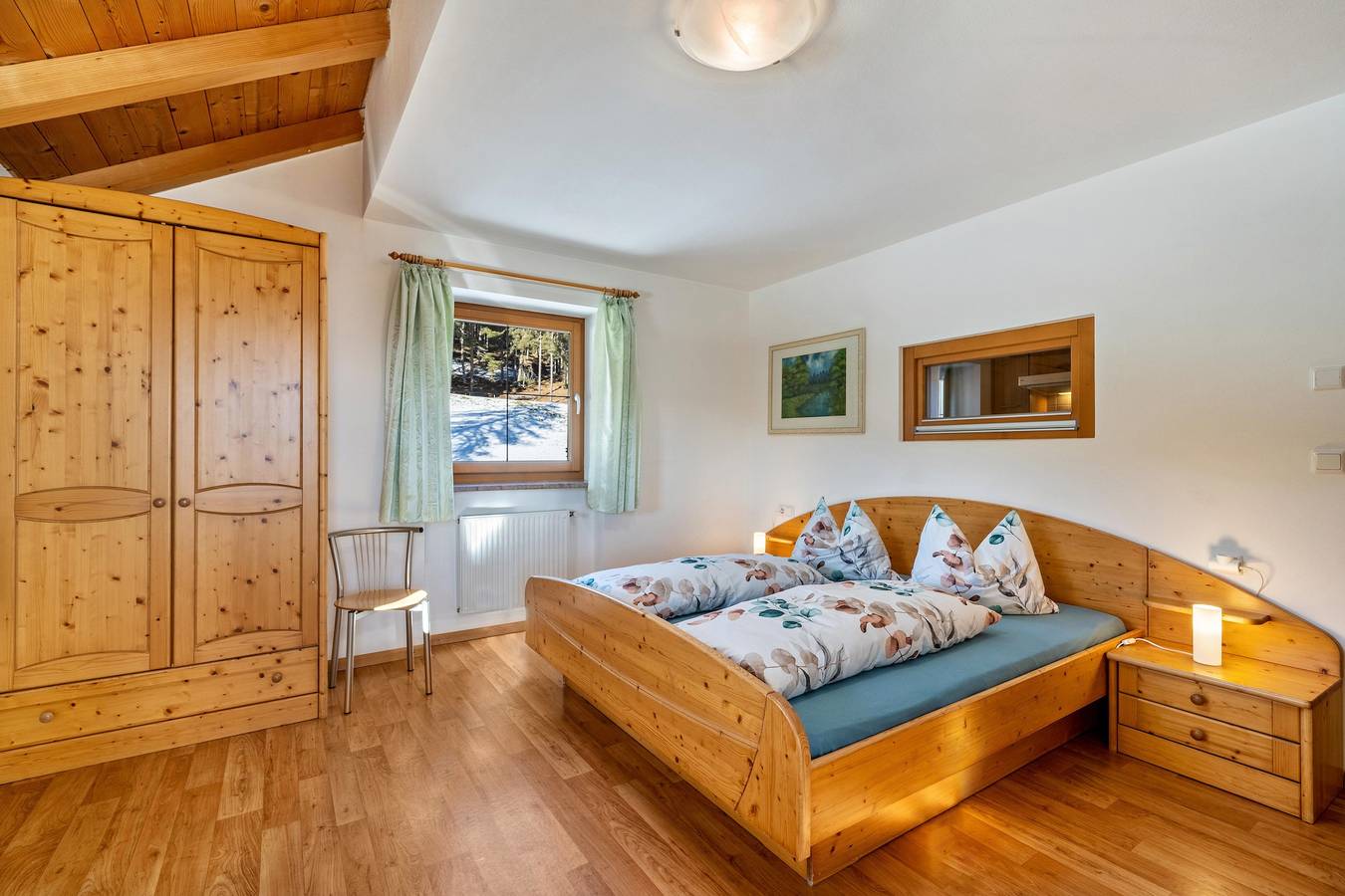 Ganze Wohnung, Ferienwohnung 'Stücklhof Wohnung Arnika' mit Bergblick, Gemeinschaftsgarten und Wlan in Jenesien, Sarntaler Alpen
