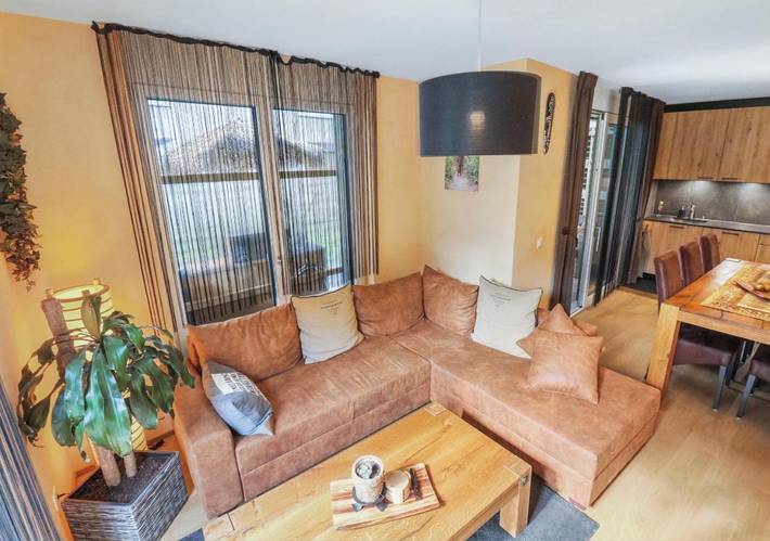 Gîte pour 4 personnes, avec Terrasse et Jardin à Martigny
