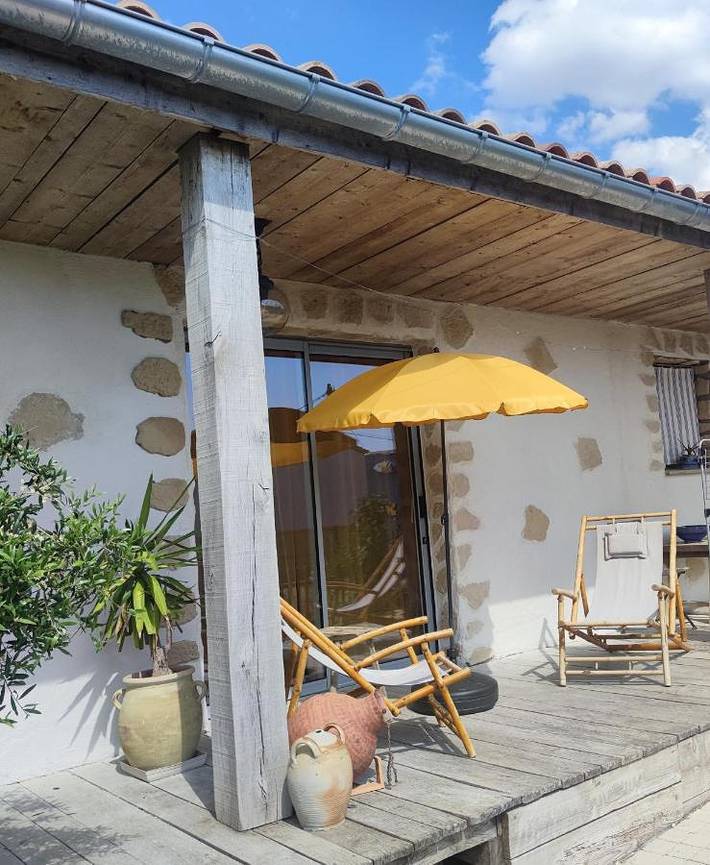 Location de vacances pour 2 personnes, avec terrasse et jardin à L'Île-d'Olonne - 2