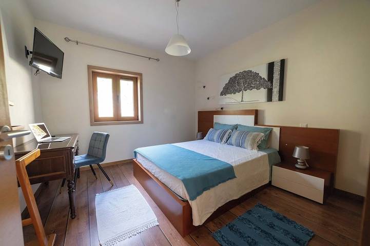 Gîte pour 4 personnes, avec jardin et jacuzzi dans São Lourenço do Douro - 3